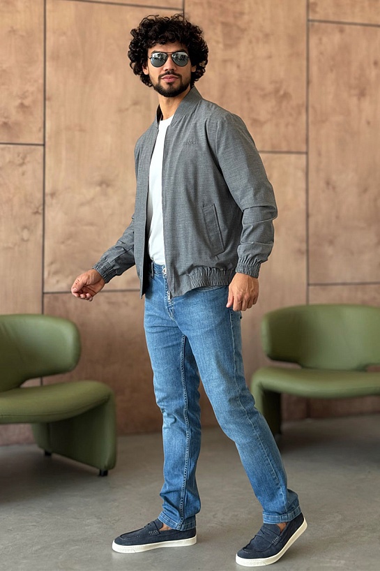 Мужской бомбер Zegna серого цвета