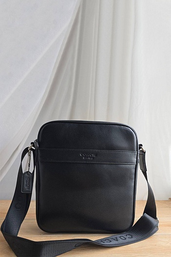 Кожаная сумка Coach Charles Flight 26x23 см   