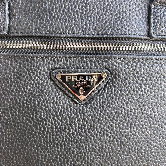 Мужская кожаный портфель Prada 38x28 см - Black