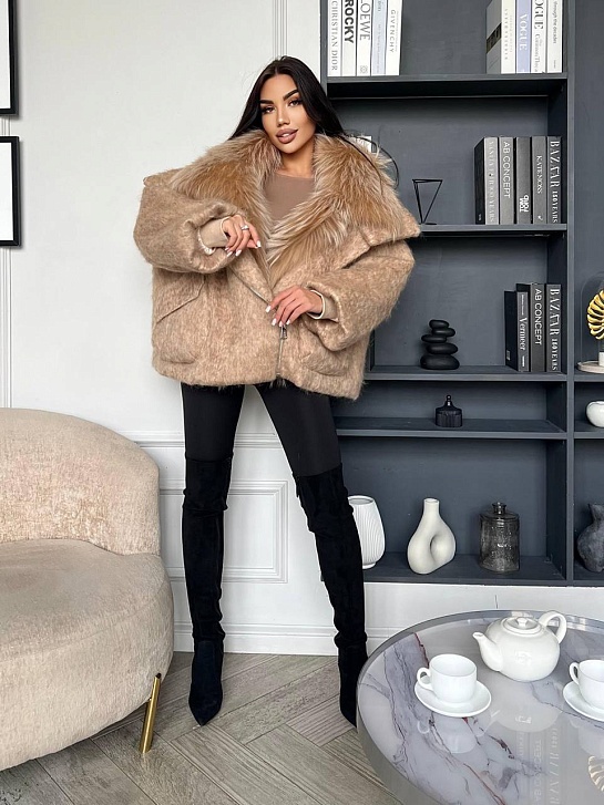 Женский пуховик с натуральным мехом Max Mara Premium