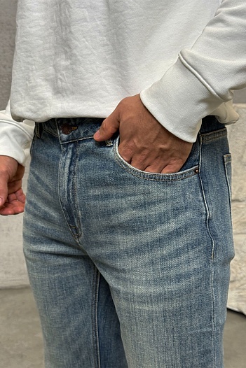 Мужские светло-синие джинсы Prada   