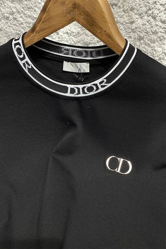 Чёрная оверсайз футболка Dior