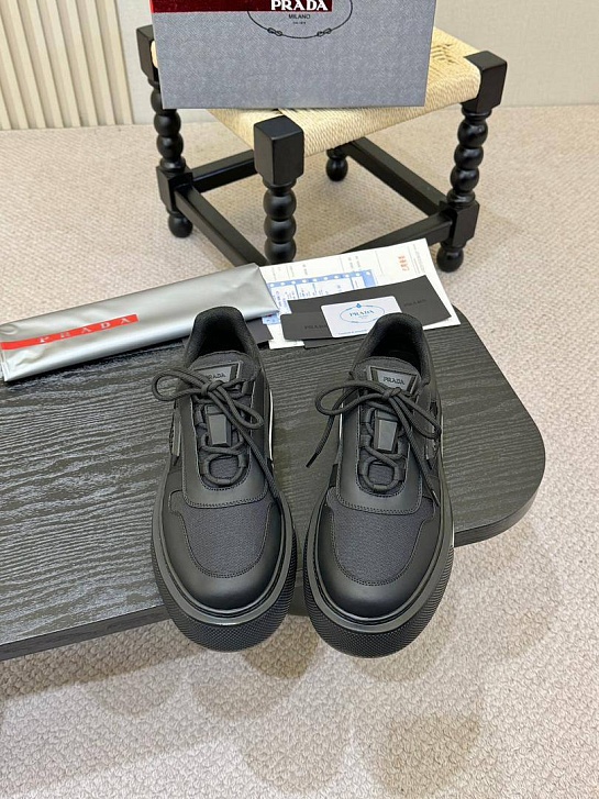 Комбинированные кроссовки Prada logo-plaque - Black