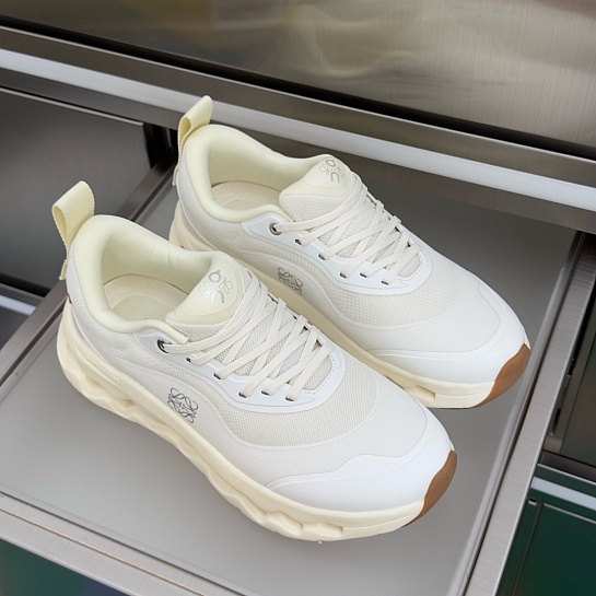 Кроссовки Loewe X On Cloudtilt 2.0