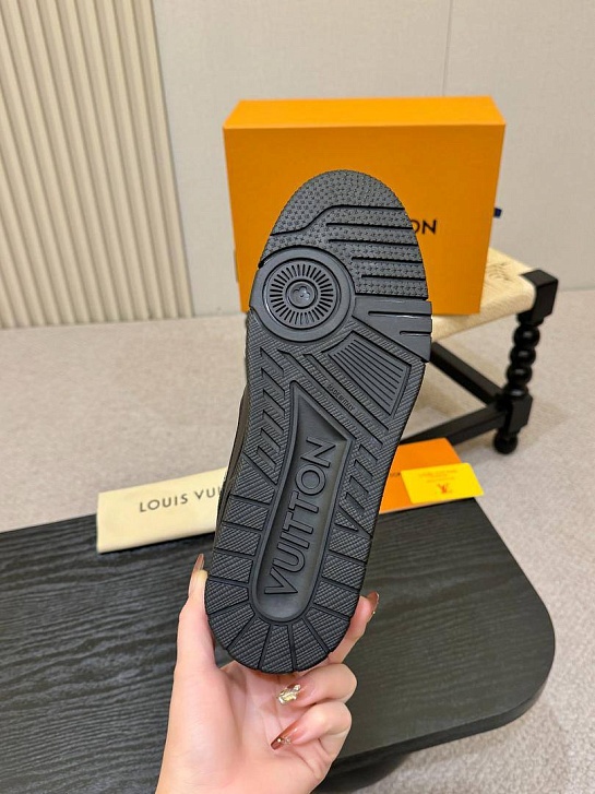 Мужские кроссовки Louis Vuitton Trainer - Black