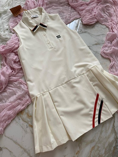 Женское платье белого цвета MIU MIU   