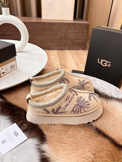 Женские замшевые ботинки UGG Tazz Platform Erewhon - Beige   