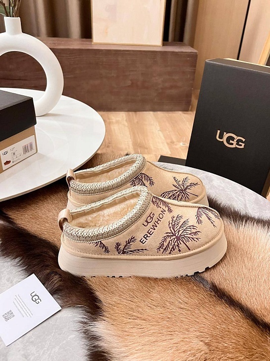 Женские замшевые ботинки UGG Tazz Platform Erewhon - Beige