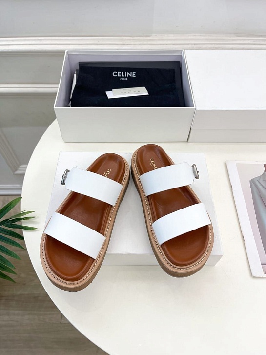 Женские кожаные шлёпанцы Celine