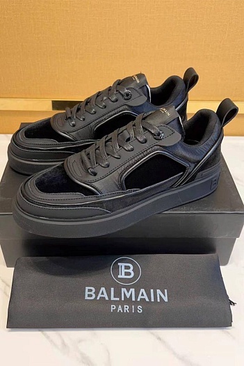 Комбинированные кроссовки Balmain чёрного цвета   
