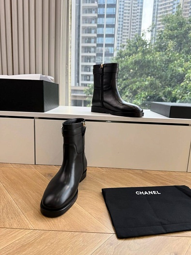Женские кожаные сапоги Chanel premium   