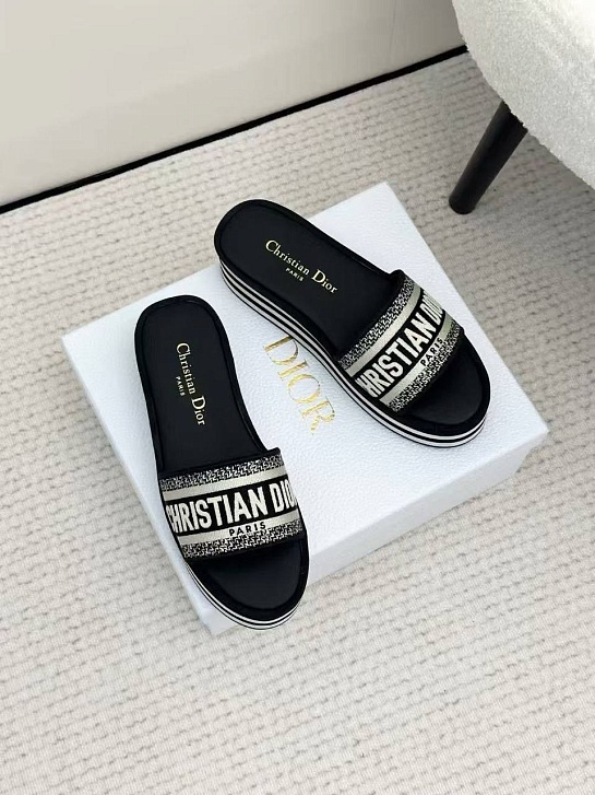 Женские шлёпанцы на платформе Dior Premium - Black