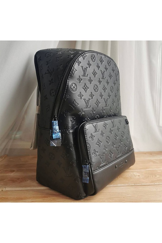 Чёрный кожаный рюкзак Louis Vuitton Racer Monogram Shadow 38x30x18 см