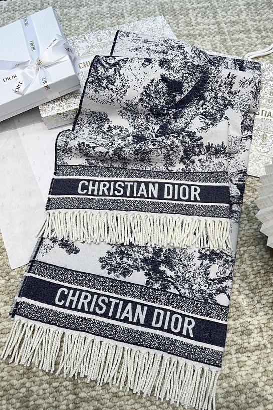 Шарф Dior Toile de Jouy Sauvage premium 140x140 см