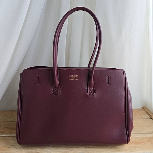 Кожаная сумка Balenciaga Carry All 37x26 см   