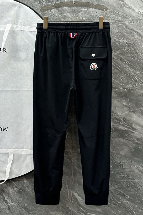 Мужские штаны чёрного цвета Moncler Premium