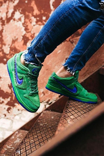 Кроссовки Grateful Dead x Nike SB Dunk Low "Green Bear"   