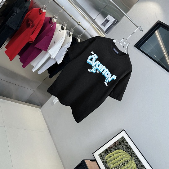 Чёрная оверсайз футболка Louis Vuitton Premium