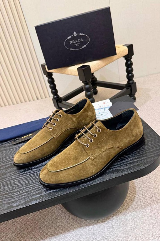 Мужские замшевые ботинки Prada