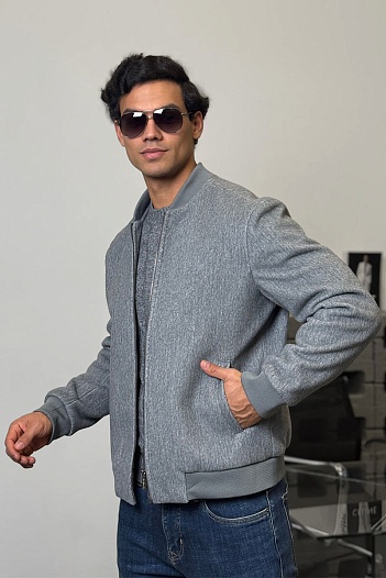 Мужской бомбер Loro Piana серого цвета   