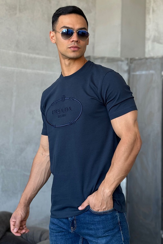 Футболка тёмно-синего цвета Prada logo-embroidered