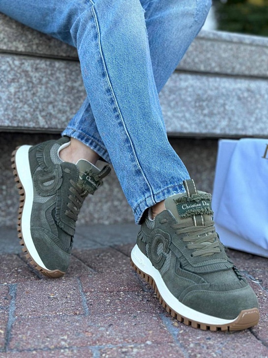 Женские кроссовки Dior C'EST