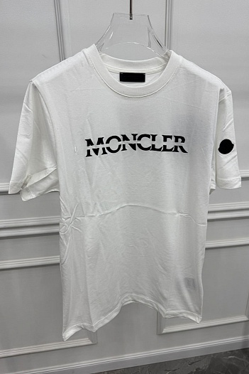 Мужская футболка Moncler белого цвета   