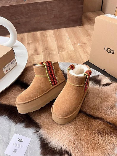 Женские ботинки UGG Ultra Mini Braid Platform - Brown   