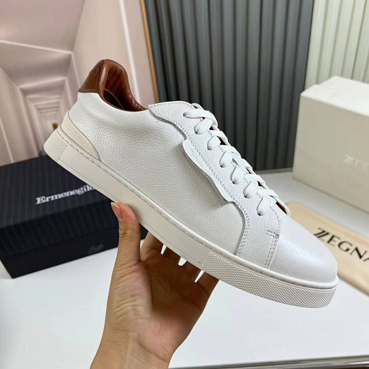 Кожаные кроссовки Ermenegildo Zegna белого цвета   