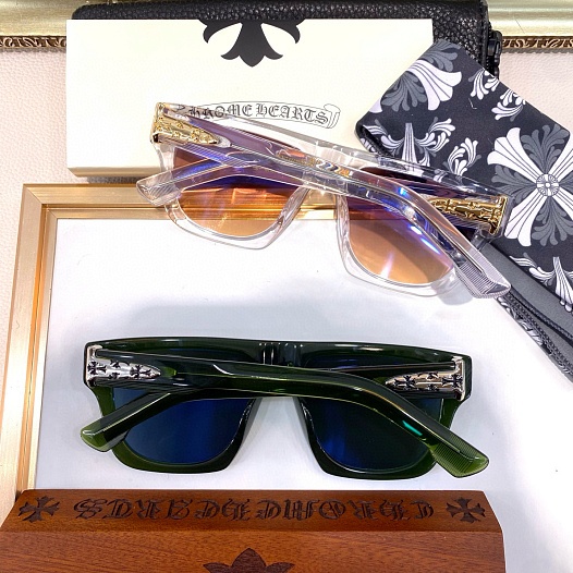 Солнцезащитные очки Chrome Hearts Charismadick   