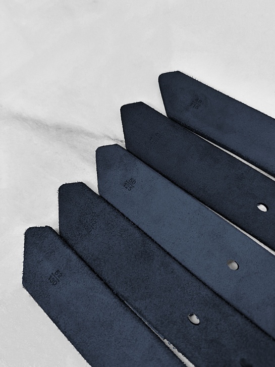 Мужской кожаный ремень Calvin Klein чёрного цвета