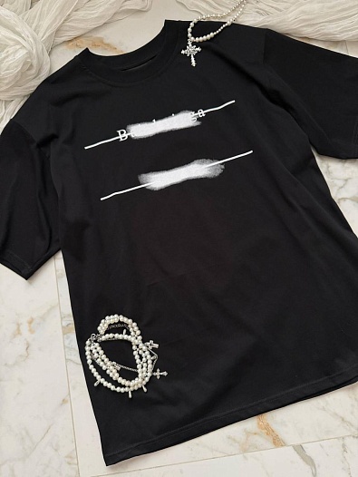 Женская оверсайз футболка чёрного цвета Balenciaga   