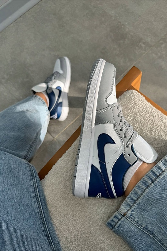 Кроссовки Nike Air Jordan 1 Low "Stealth French Blue"