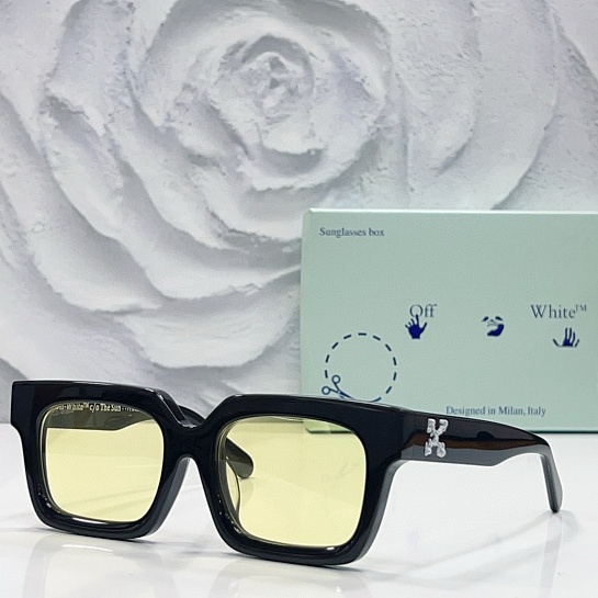 Квадратные солнцезащитные очки Off-White