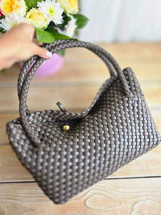 Кожаная сумка Bottega Veneta intrecciato 30x14 см