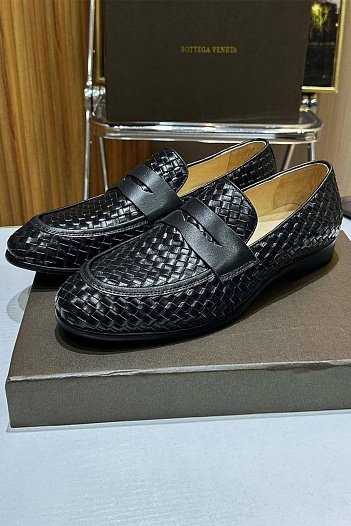 Мужские кожаные лоферы Bottega Veneta Intrecciato - Black   