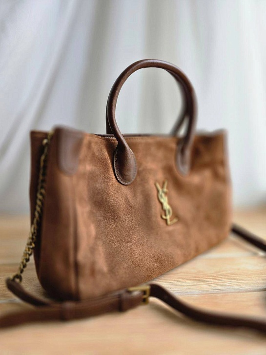 Замшевая сумка Yves Saint Laurent 39x23 см