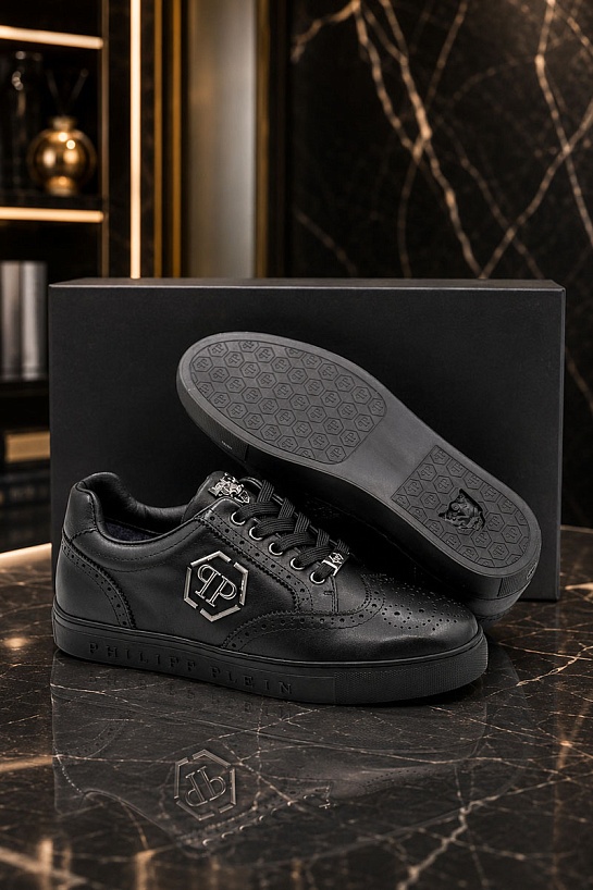 Кожаные кроссовки с мехом Philipp Plein