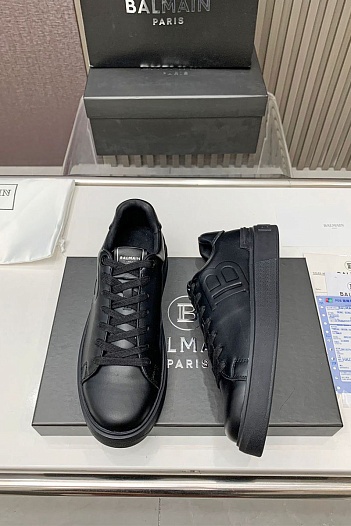 Кожаные кроссовки Balmain чёрного цвета   