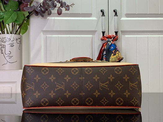 Женская кожаная сумка Louis Vuitton Dauphine Soft GM Premium 30x22x10 см   