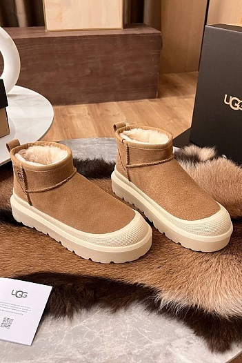 Женские замшевые ботинки UGG Classic Mini Hybrid - Chestnut / White   