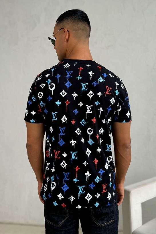 Мужская чёрная футболка Louis Vuitton Monogram All-over