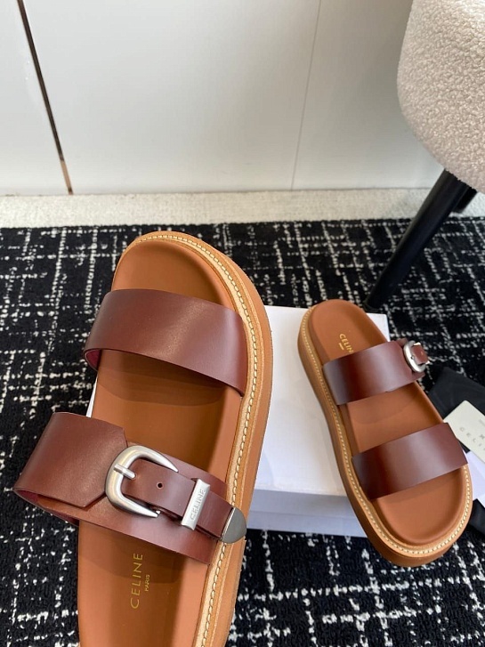 Женские кожаные шлёпанцы Celine