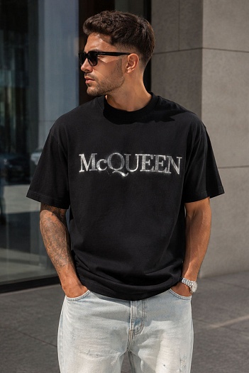 Мужская футболка Alexander McQueen чёрного цвета   
