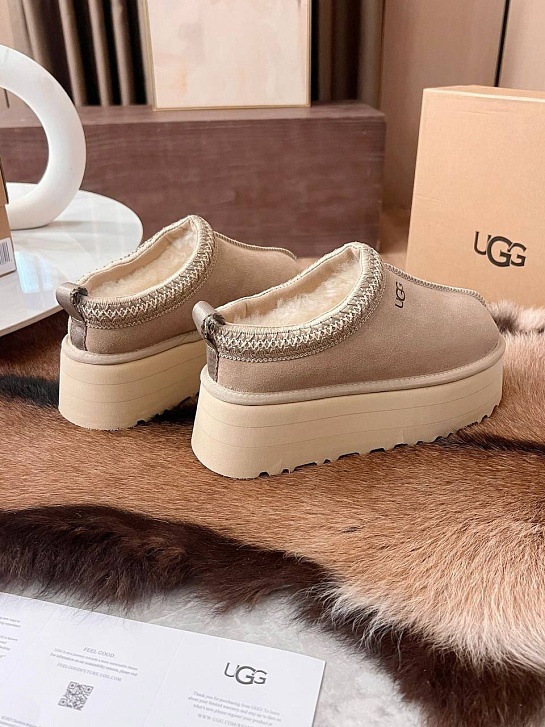 Женские замшевые ботинки UGG Tazz Platform - Beige