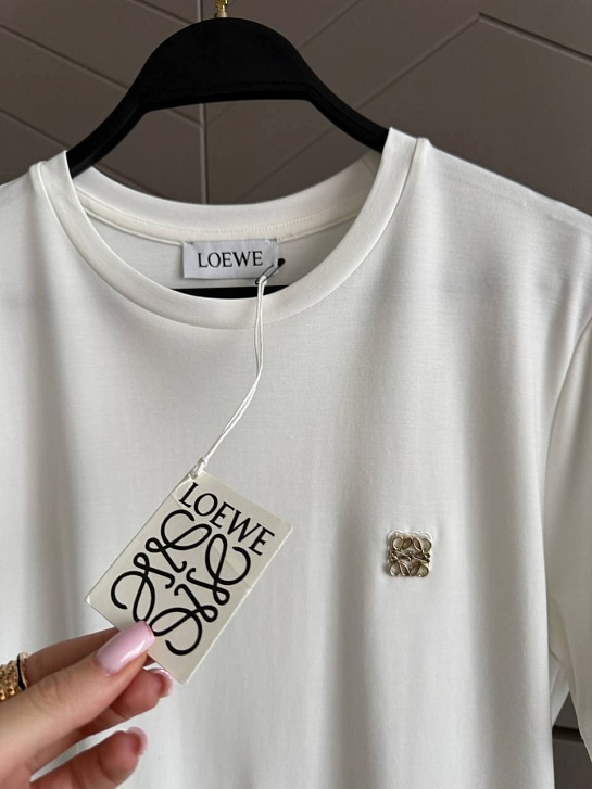 Белая женская футболка Loewe premium