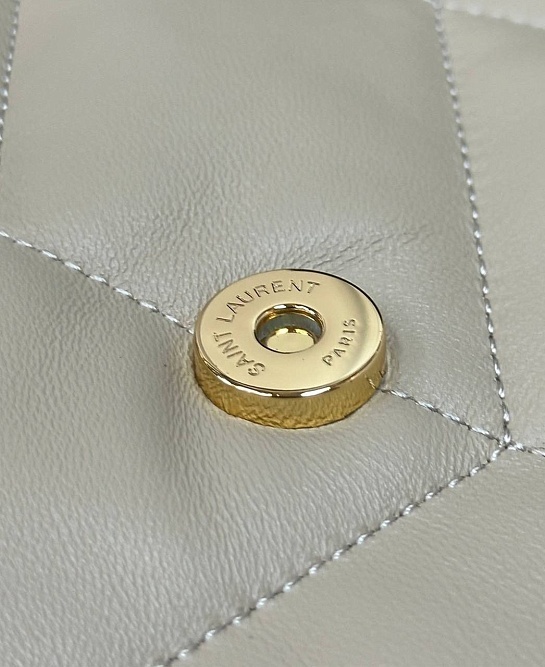 Женская кожаная сумка Yves Saint Laurent Loulou Premium 28x17x9 см - Beige