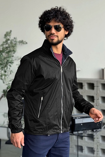 Двусторонняя ветровка Prada   