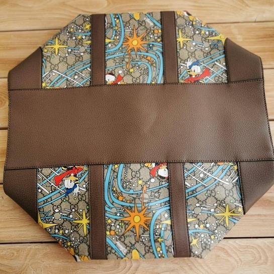 Дорожная кожаная сумка Gucci Disney GG Supreme 45x28 см