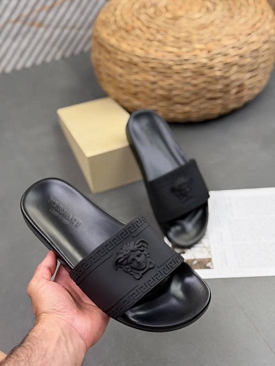 Мужские шлёпанцы Versace Medusa   